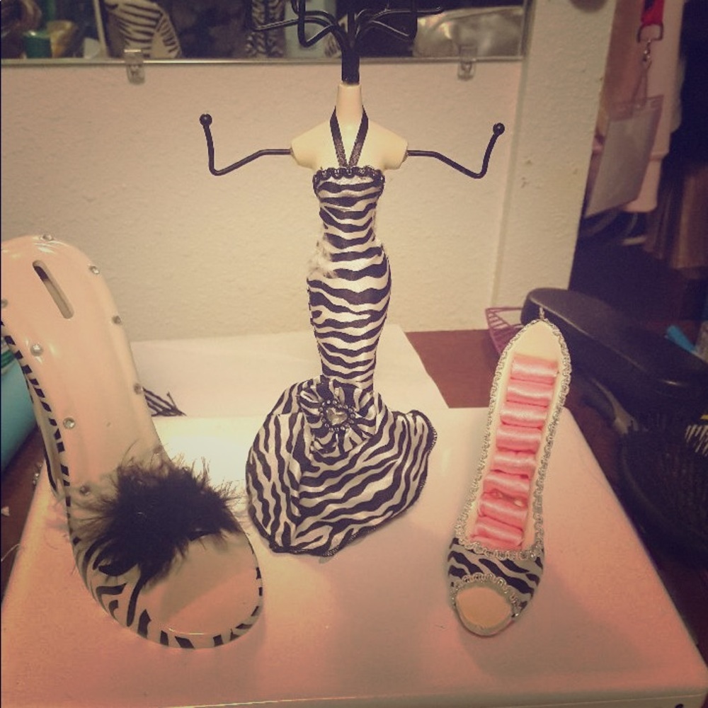 Paris accessories